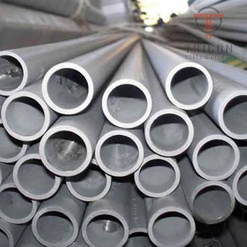 ASTM A335 P9 Alloy Steel Pipe in Dubai