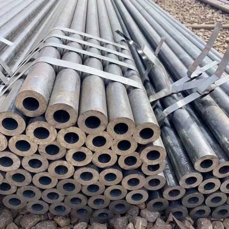 Astm A335 P11 Alloy Steel Pipes, 3 Inches Manufacturers, Suppliers in Argentina